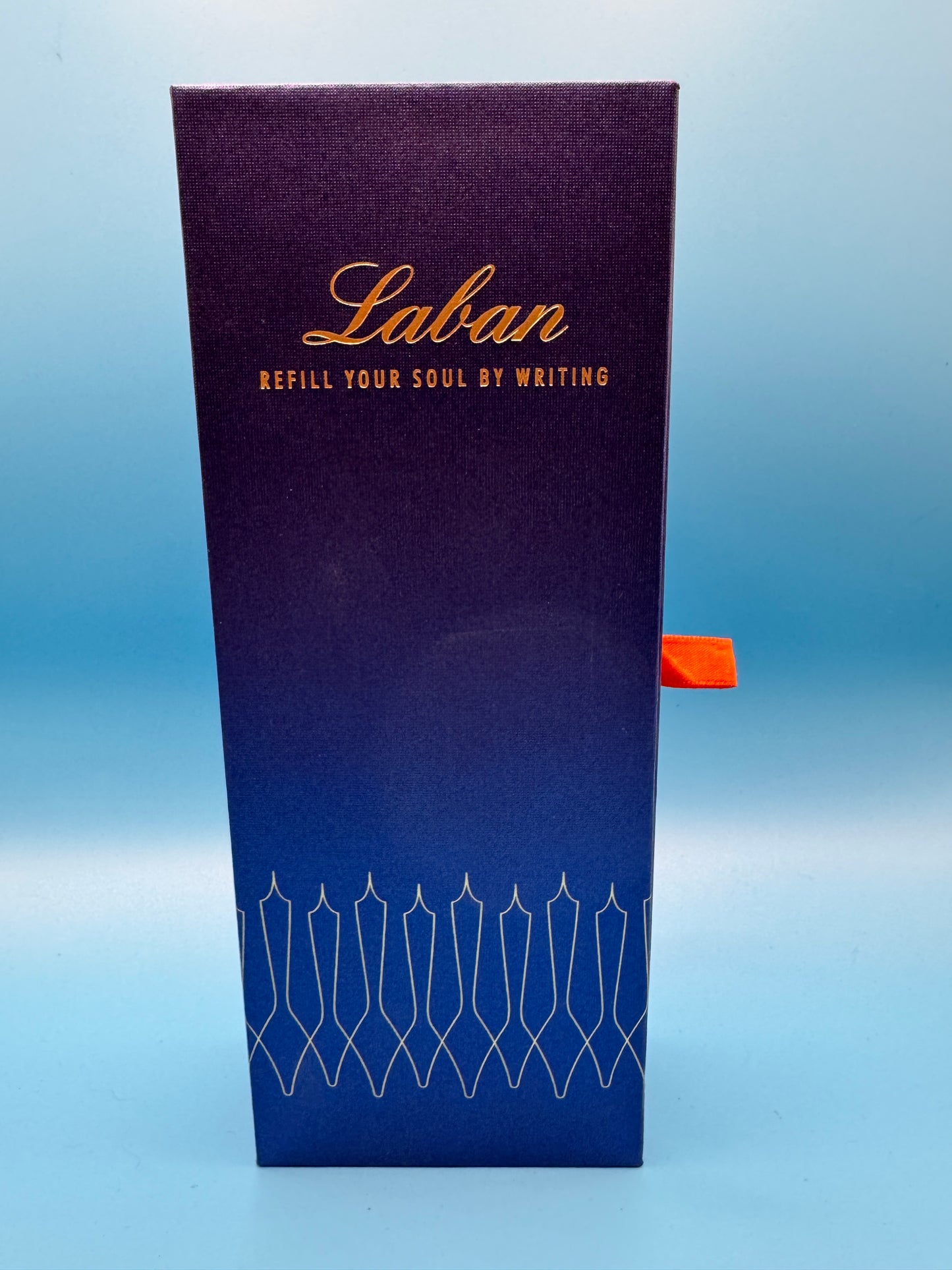 Laban 325