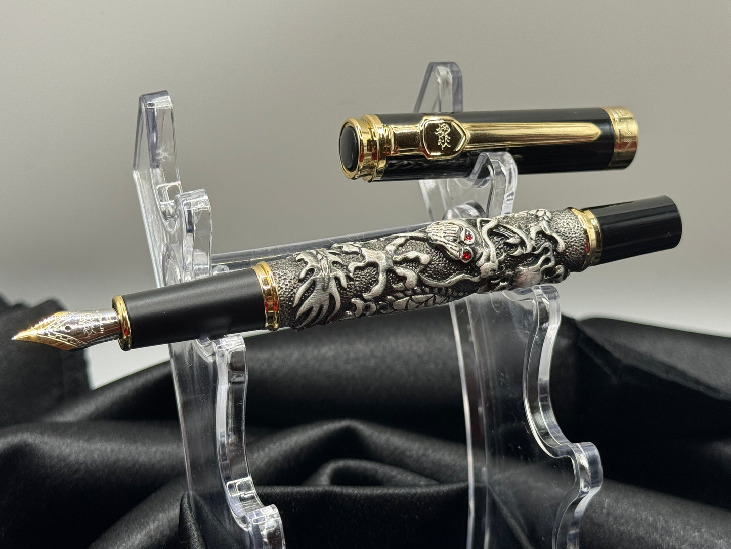 Premium New Jinhao Auspicious Ancient Dragon Pen - Fine Nib