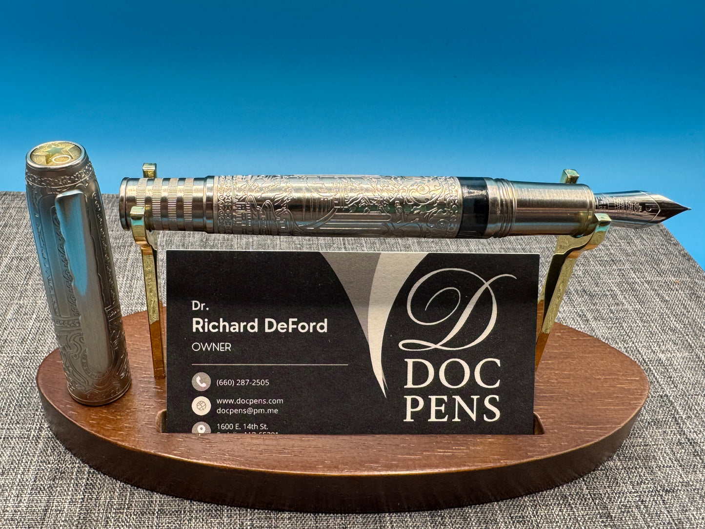 Hongdian 100 Silver Steel Piston Fountain Pen