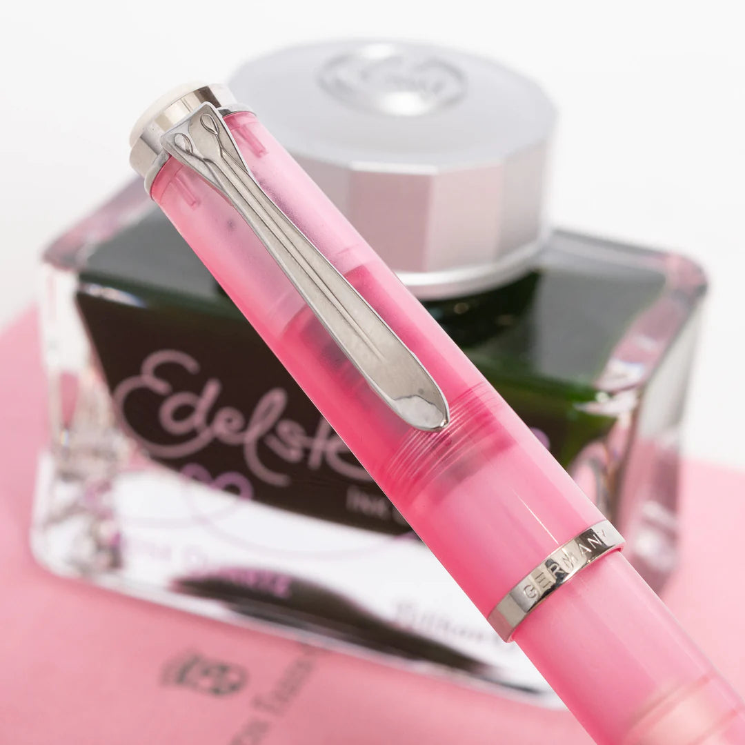 Pelikan Classic Gift Set - M205 Rose Quartz - Special Edition 2023
