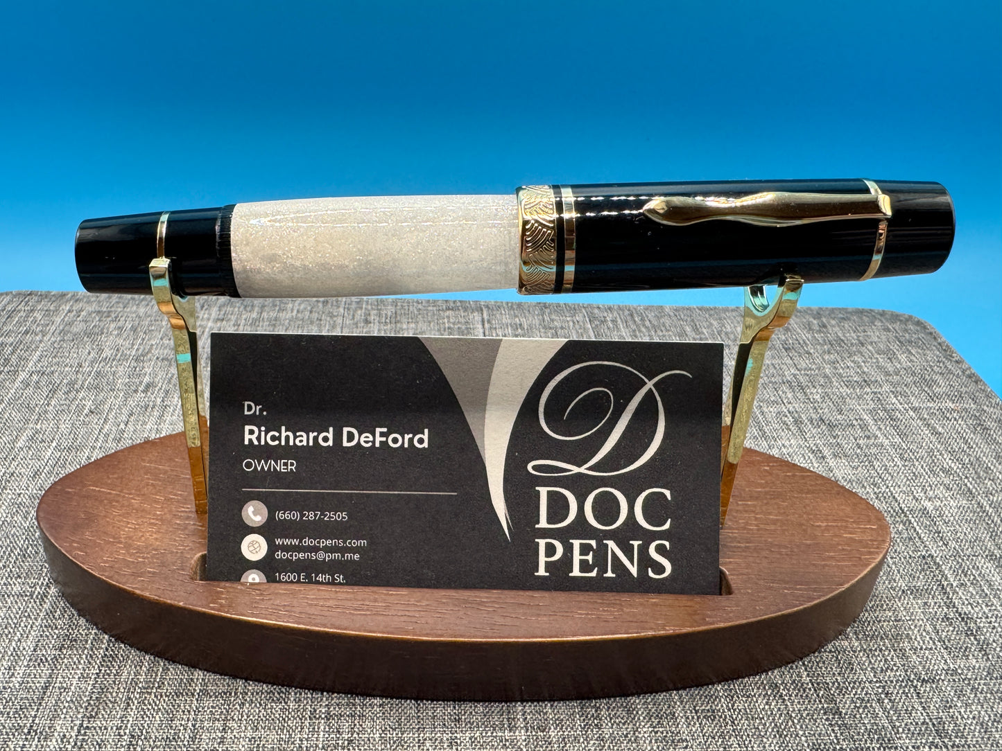 Majohn P139#8 Medium Nib Fountain Pen with Box, Brass Piston System Large Capacity Writing Pen